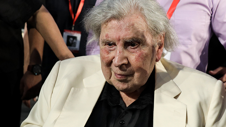 Ο καλλιτεχνικός κόσμος αποχαιρετά τον Μίκη Θεοδωράκη